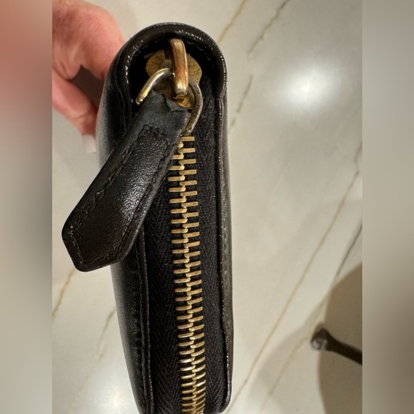 Fendi Black Leather By the Way Zip Around Long Wallet - Picture 6 of 13